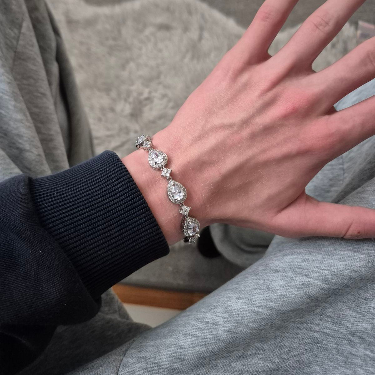Star Drop Bracelet